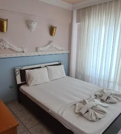 Atlantik Apart מלון