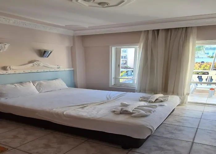 Otel Atlantik Apart 3*