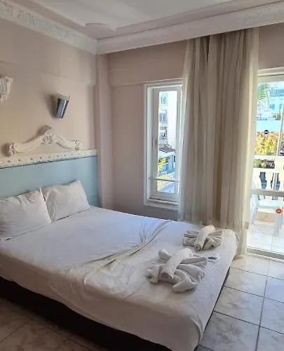 Otel Atlantik Apart 3*